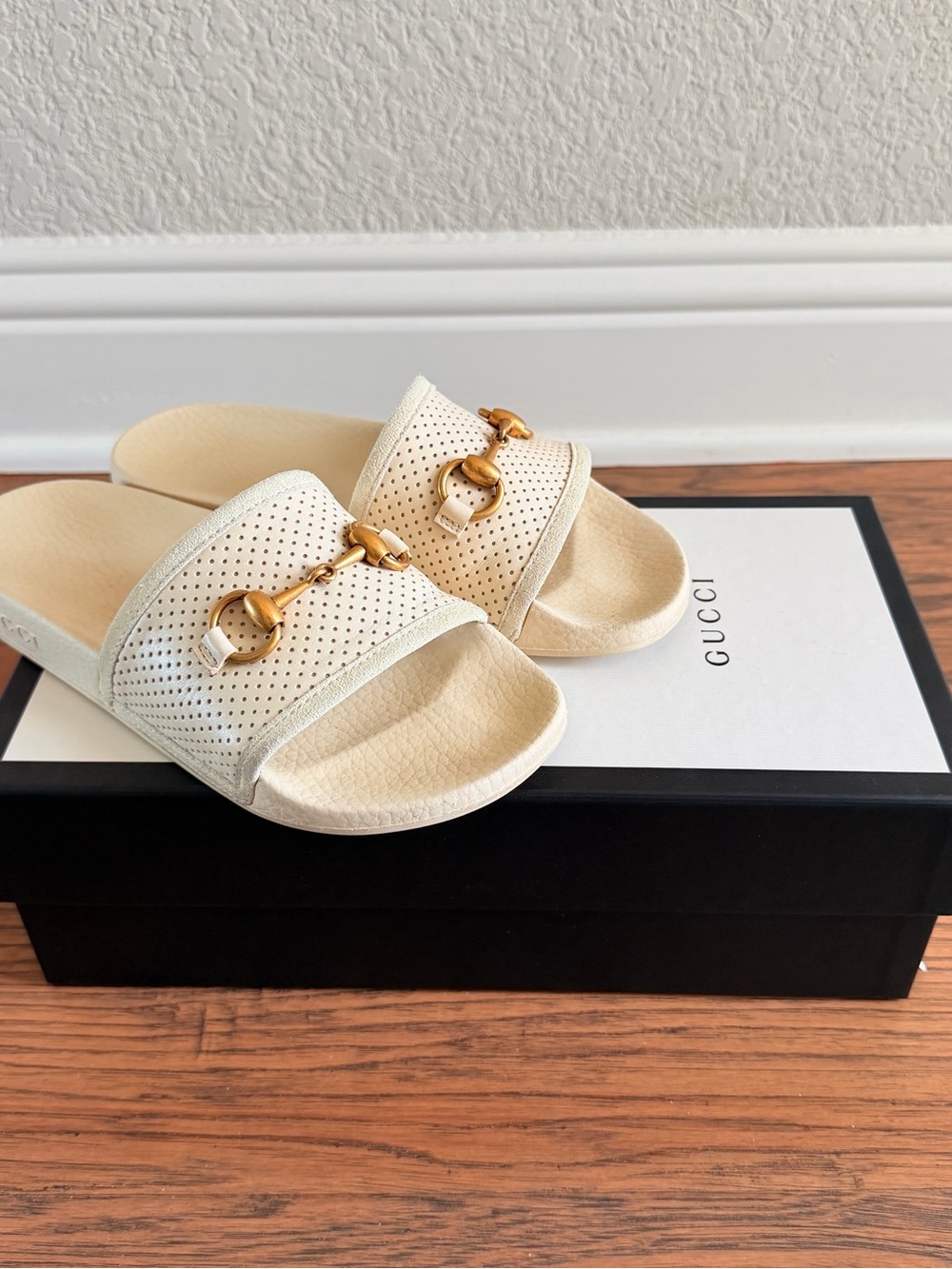 Gucci Ivory Perforated Leather Slide Sandals with Gold Horsebit